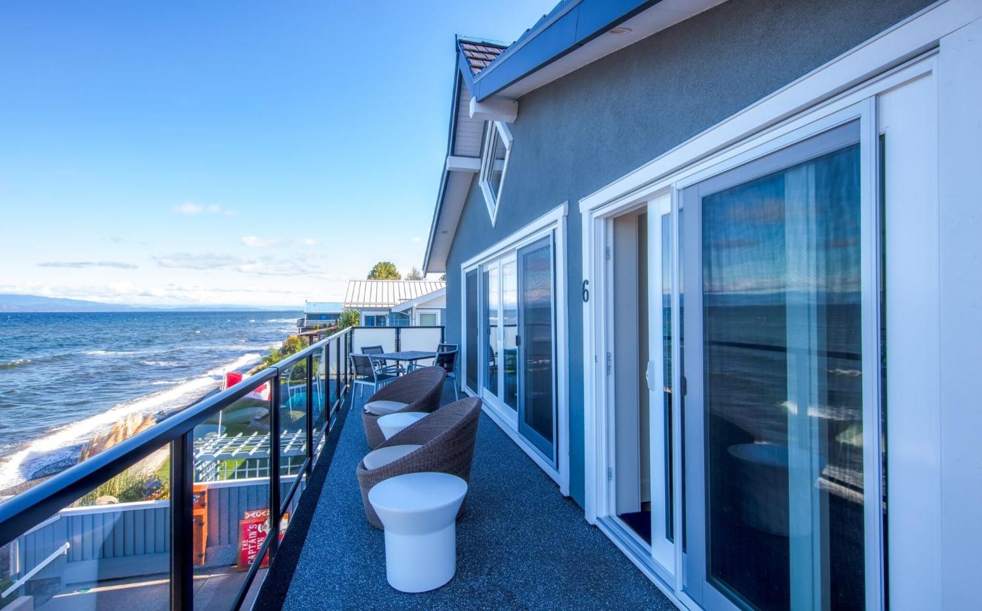 Qualicum Beach Ocean Suites Exterior photo